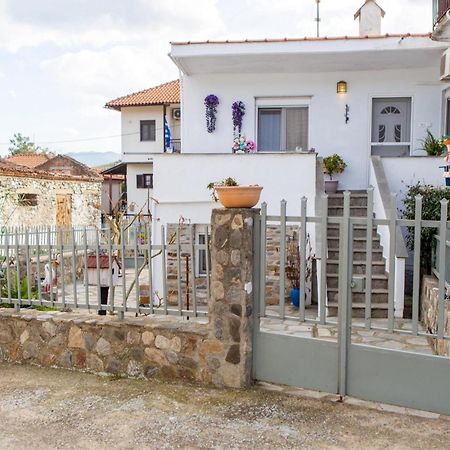 Titika House Konuk evi Vrasná Dış mekan fotoğraf