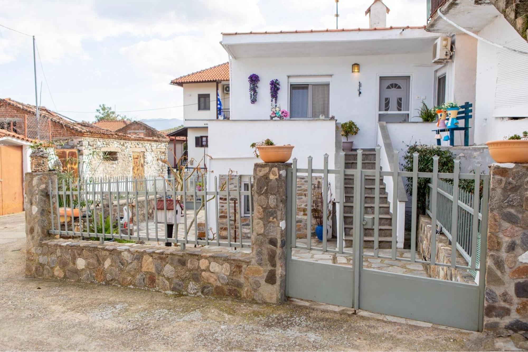 Titika House Konuk evi Vrasná Dış mekan fotoğraf